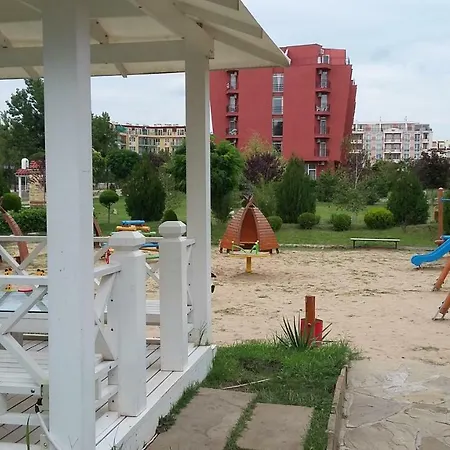 Lägenhet Aphrodite Rose Slăntjev Brjag
